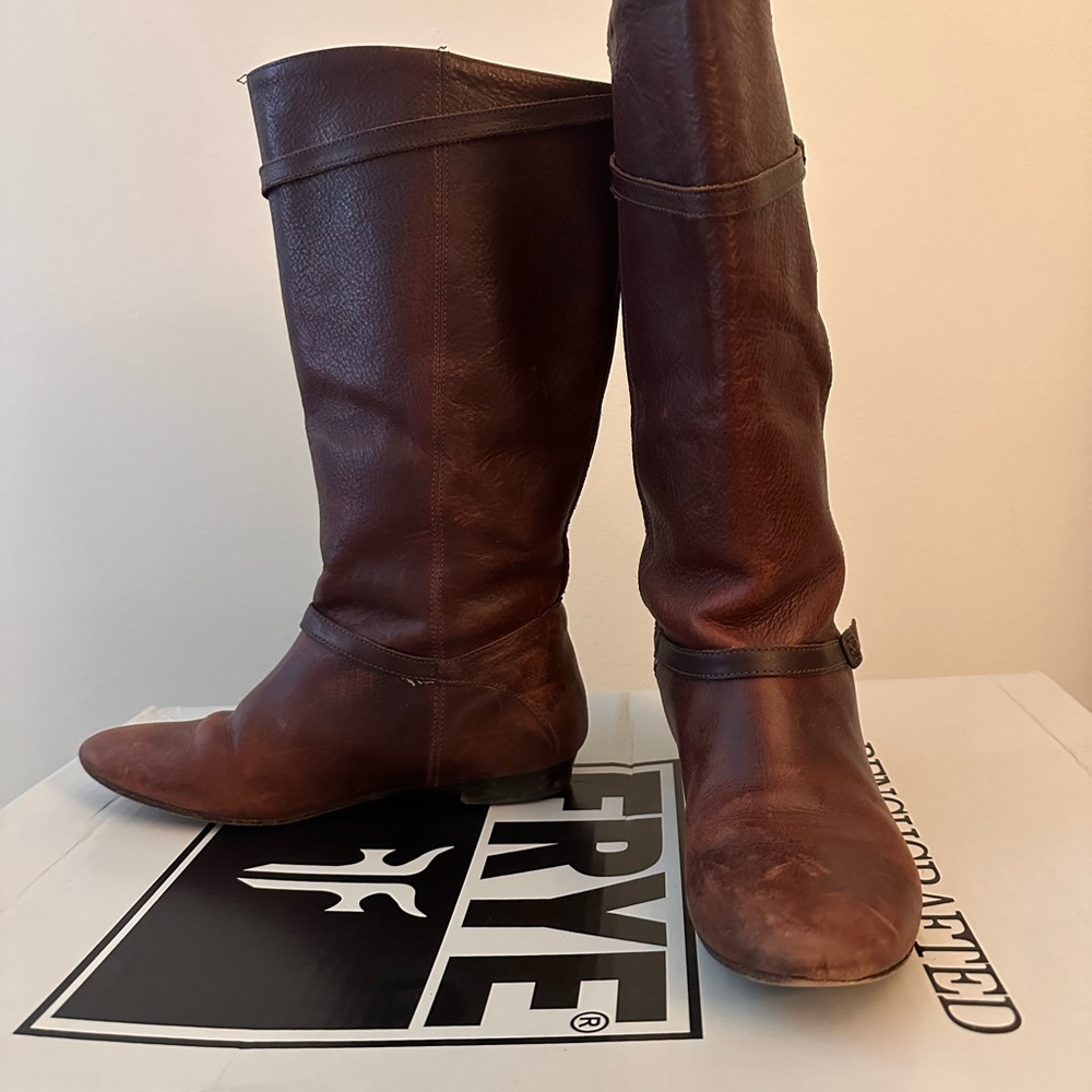 Frye Women's Rich Brown Heeled Boots